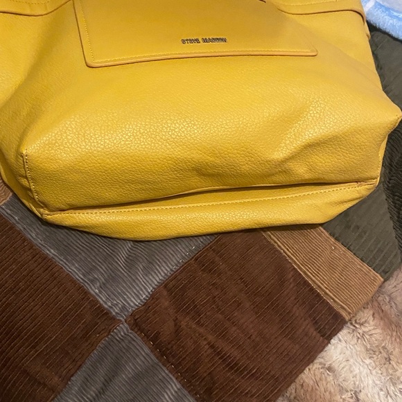 Steve Madden Mustard Yellow Tote Bag - Picture 4 of 5